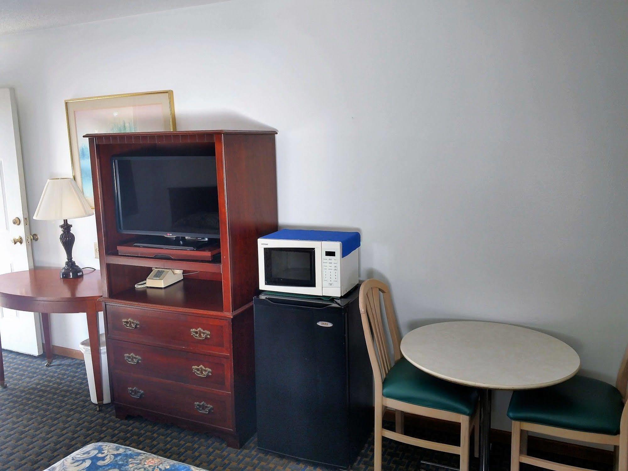 All Seasons Motel Rock Falls Bagian luar foto