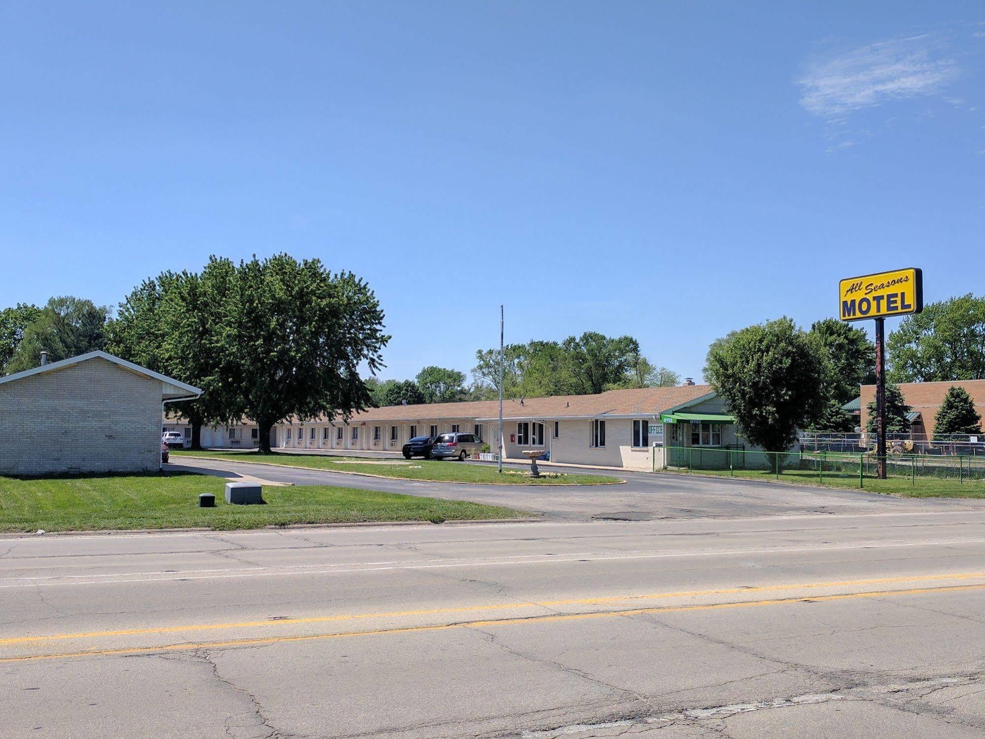 All Seasons Motel Rock Falls Bagian luar foto